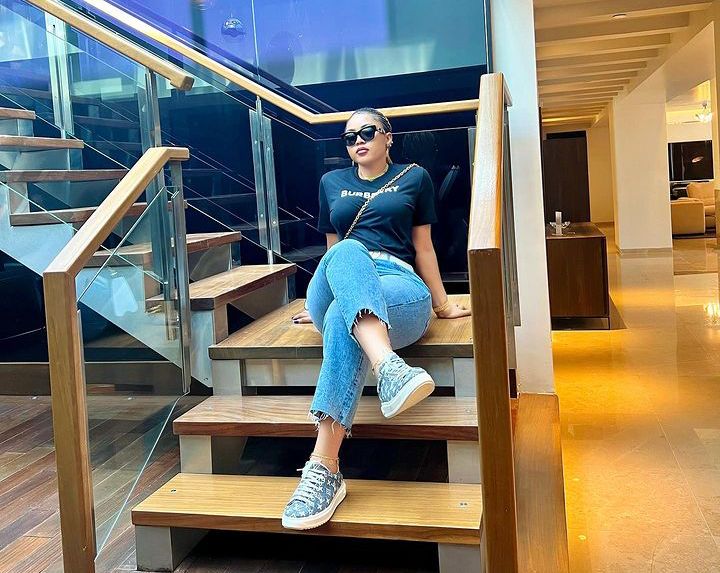 Regina Daniels 